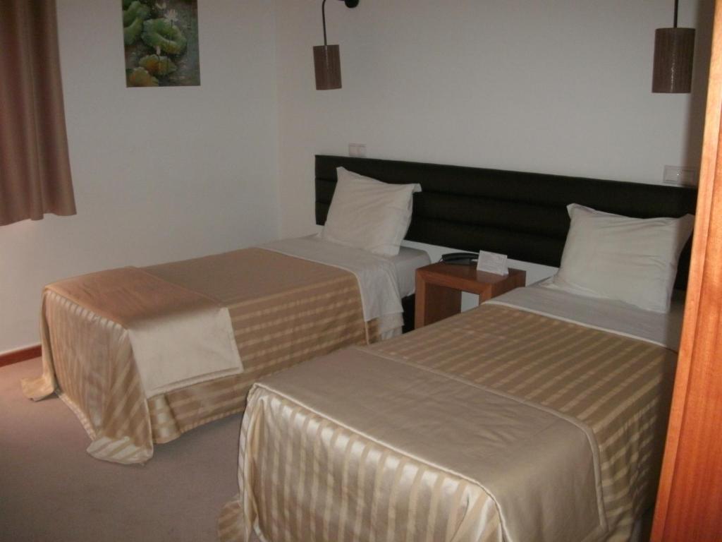 Santo Thyrso Hotel Santo Tirso Værelse billede